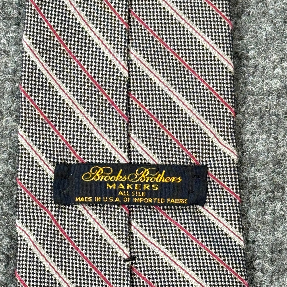Brooks Brothers Tie Pink Black Striped Silk Preppy Necktie USA NWT